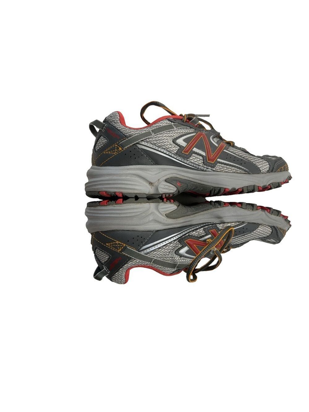 New Balance WT411G02 Womens 411v2 All Terrain Trail Running Gray/Red 8.5 B Shoes